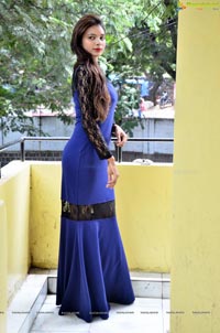 Neha Gupta Telugu Heroine