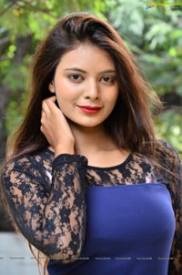 Neha Gupta Telugu Heroine