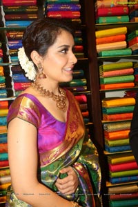 Raashi Khanna