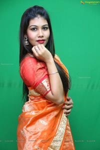 Actress Rachana Smith