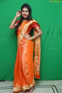 Actress Rachana Smith