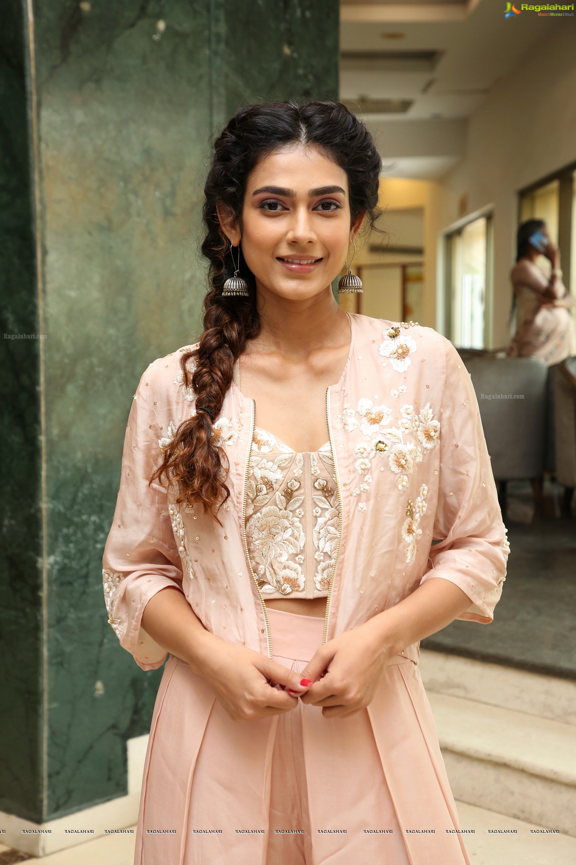 Aakanksha Singh at HDFC Bank Community Ganesha Awards (High Definition Photos)