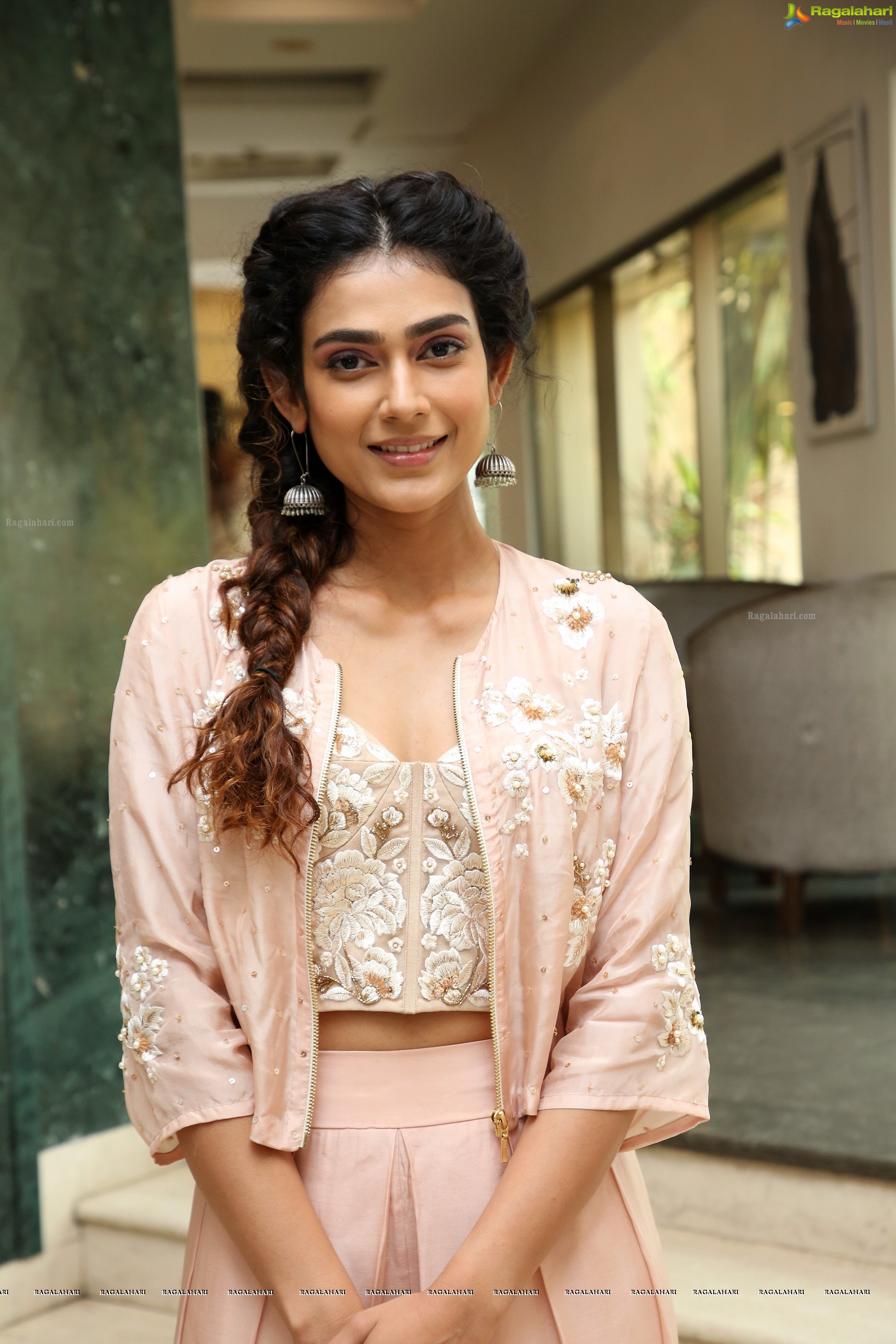 Aakanksha Singh at HDFC Bank Community Ganesha Awards (High Definition Photos)