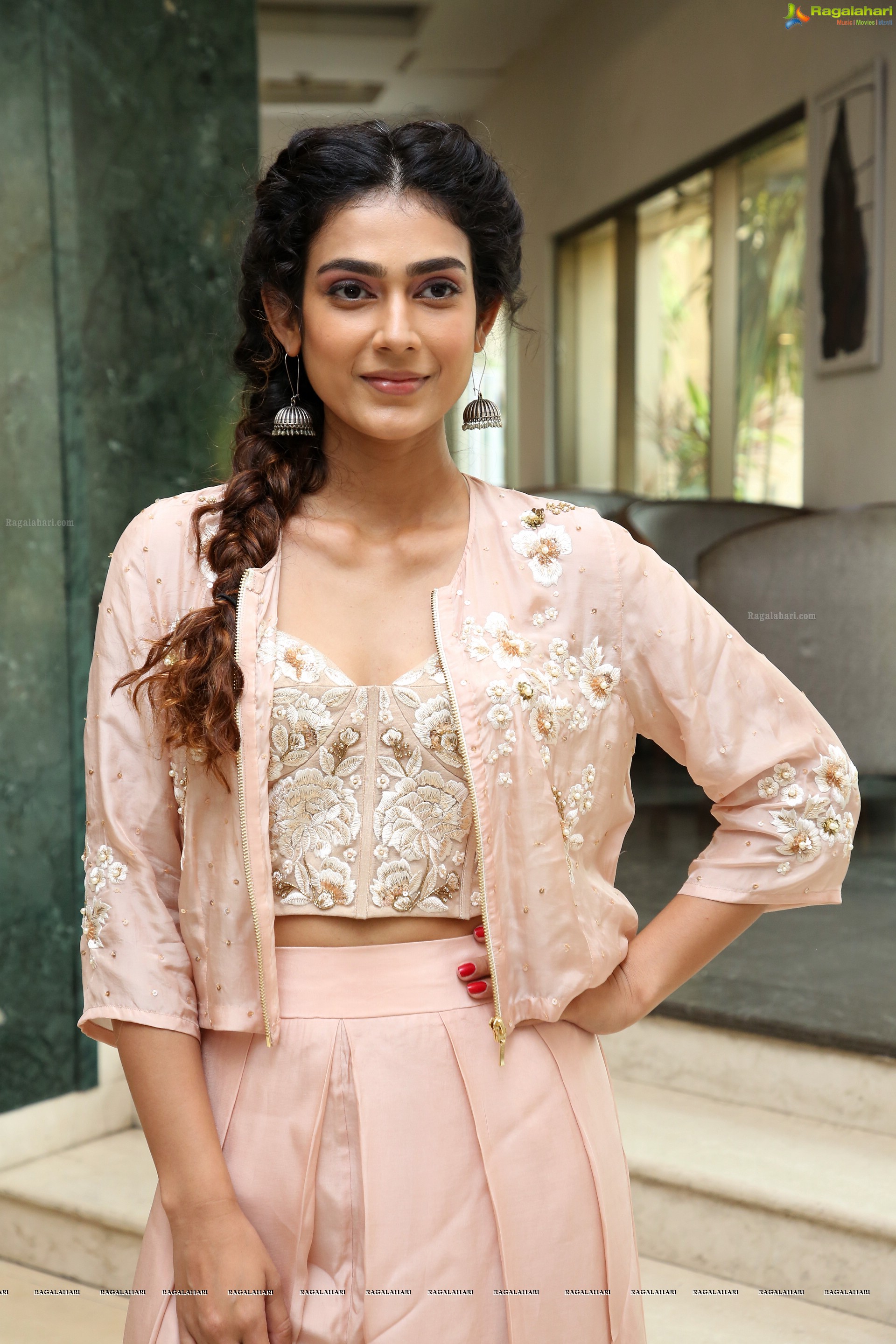 Aakanksha Singh at HDFC Bank Community Ganesha Awards (High Definition Photos)