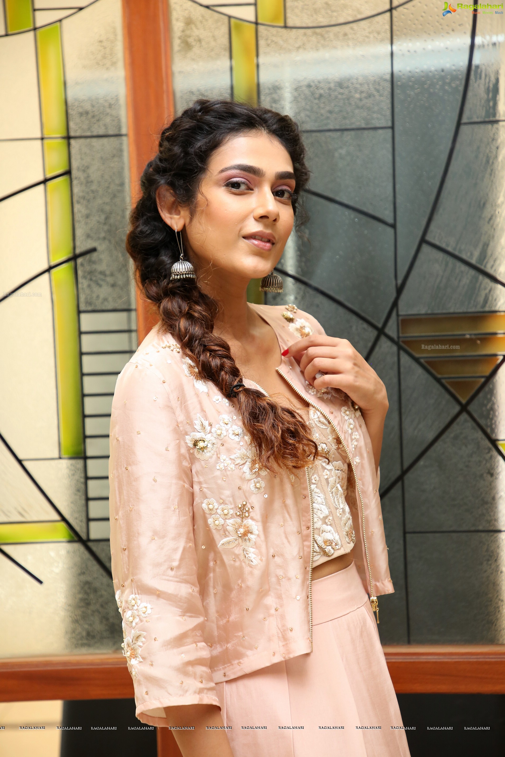 Aakanksha Singh at HDFC Bank Community Ganesha Awards (High Definition Photos)