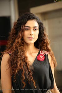 Aakanksha Singh