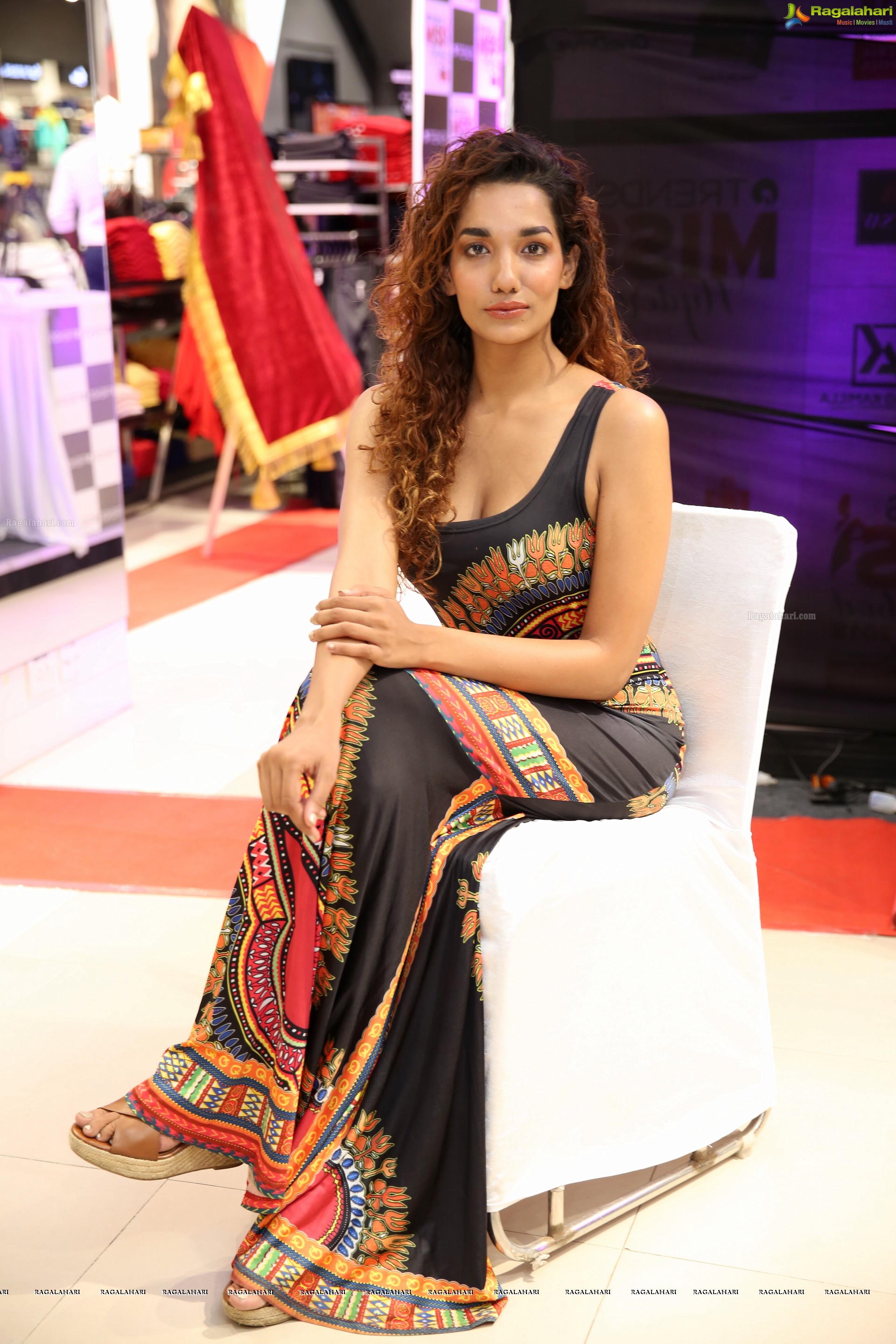 Aditi Sonali Tiwari at Reliance Trends Miss Hyderabad 2018 Announcement (High Definition Photos)