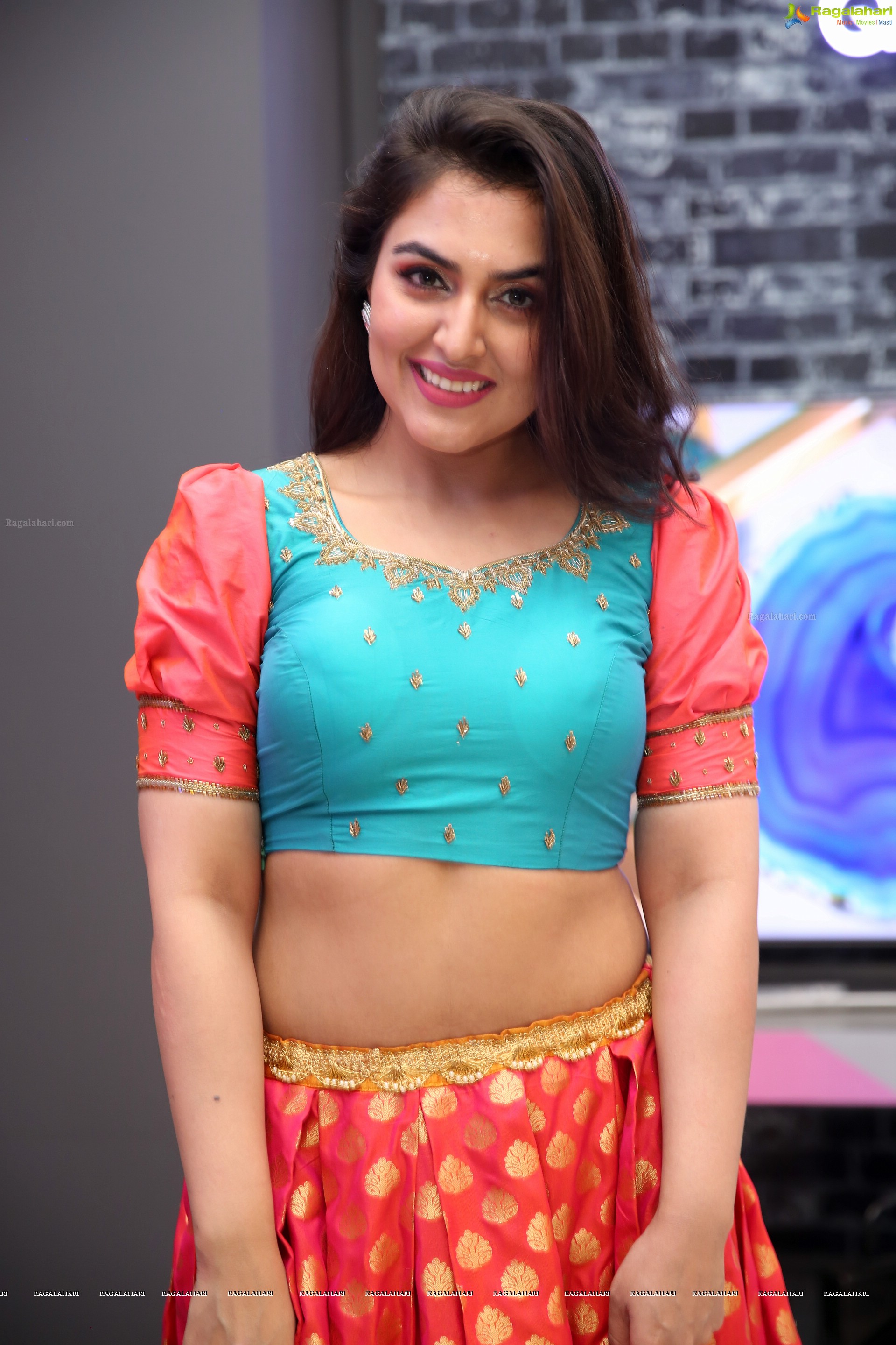 Ananya Soni at Bajaj Electronics  (High Definition Photos)