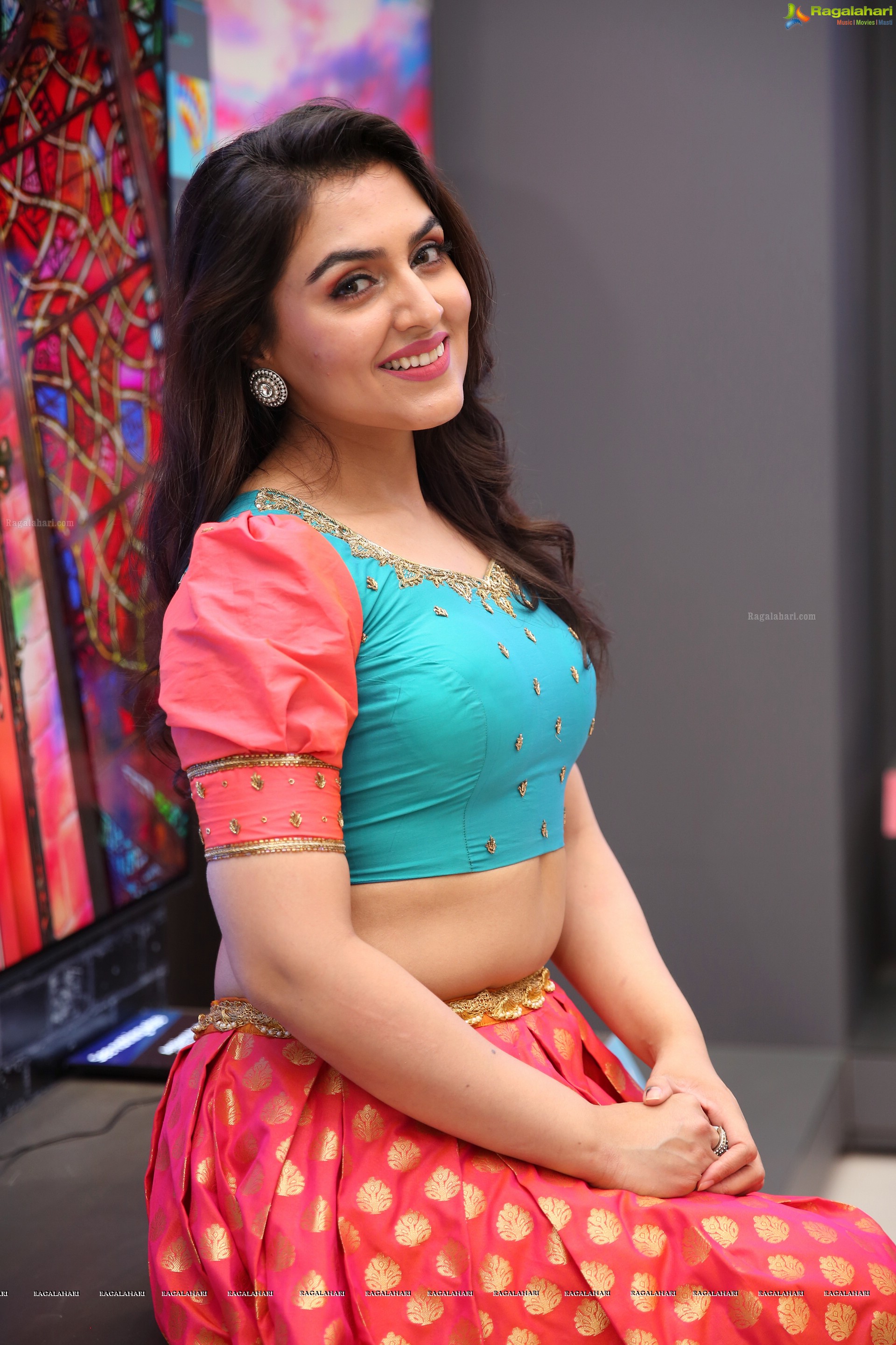 Ananya Soni at Bajaj Electronics  (High Definition Photos)