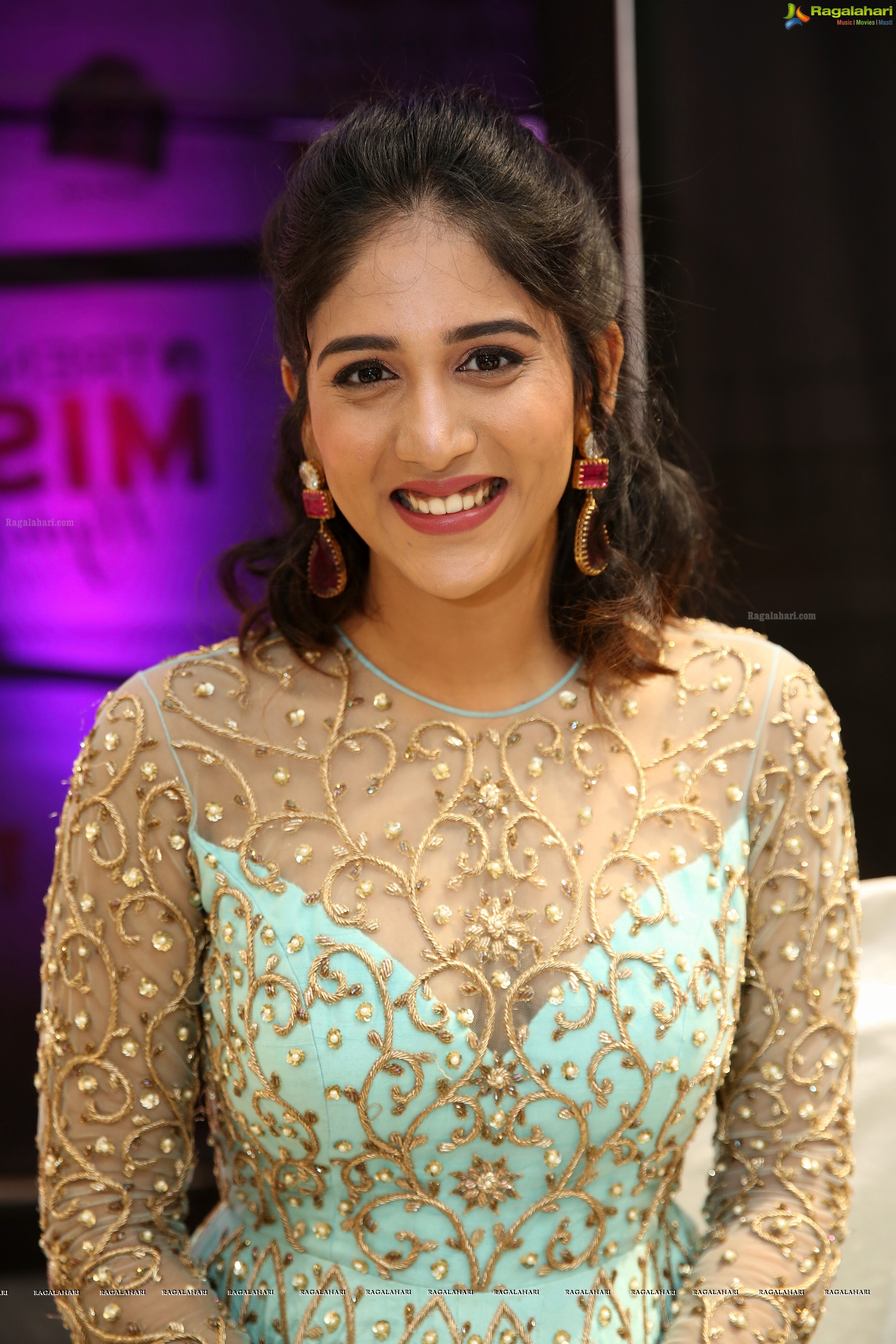 Chandini Chowdary at Reliance Trends Miss Hyderabad 2018 Announcement (High Definition Photos)