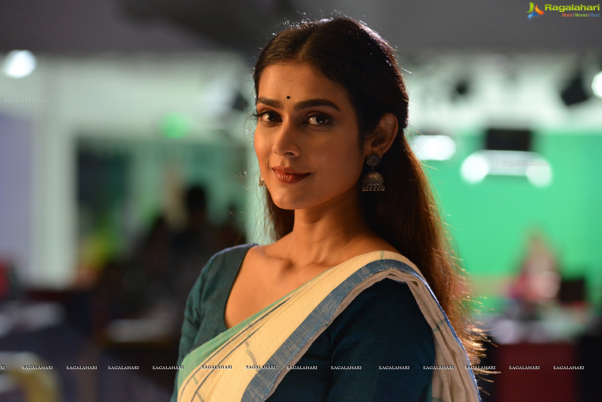 Aakanksha Singh in Devadas (High Resolution Photos)