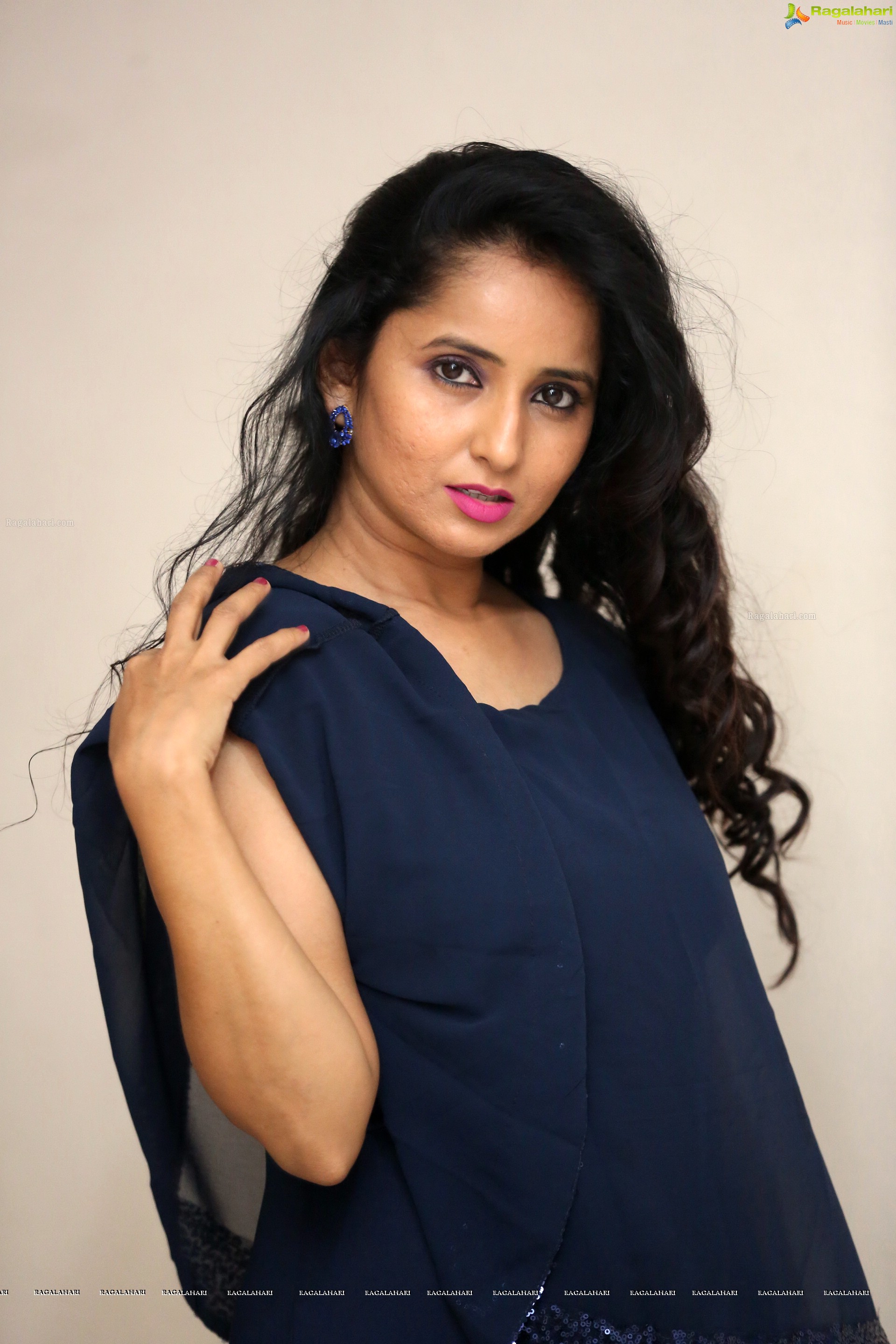 Ishika Singh at Kobbari Matta Teaser Launch (High Definition Photos)