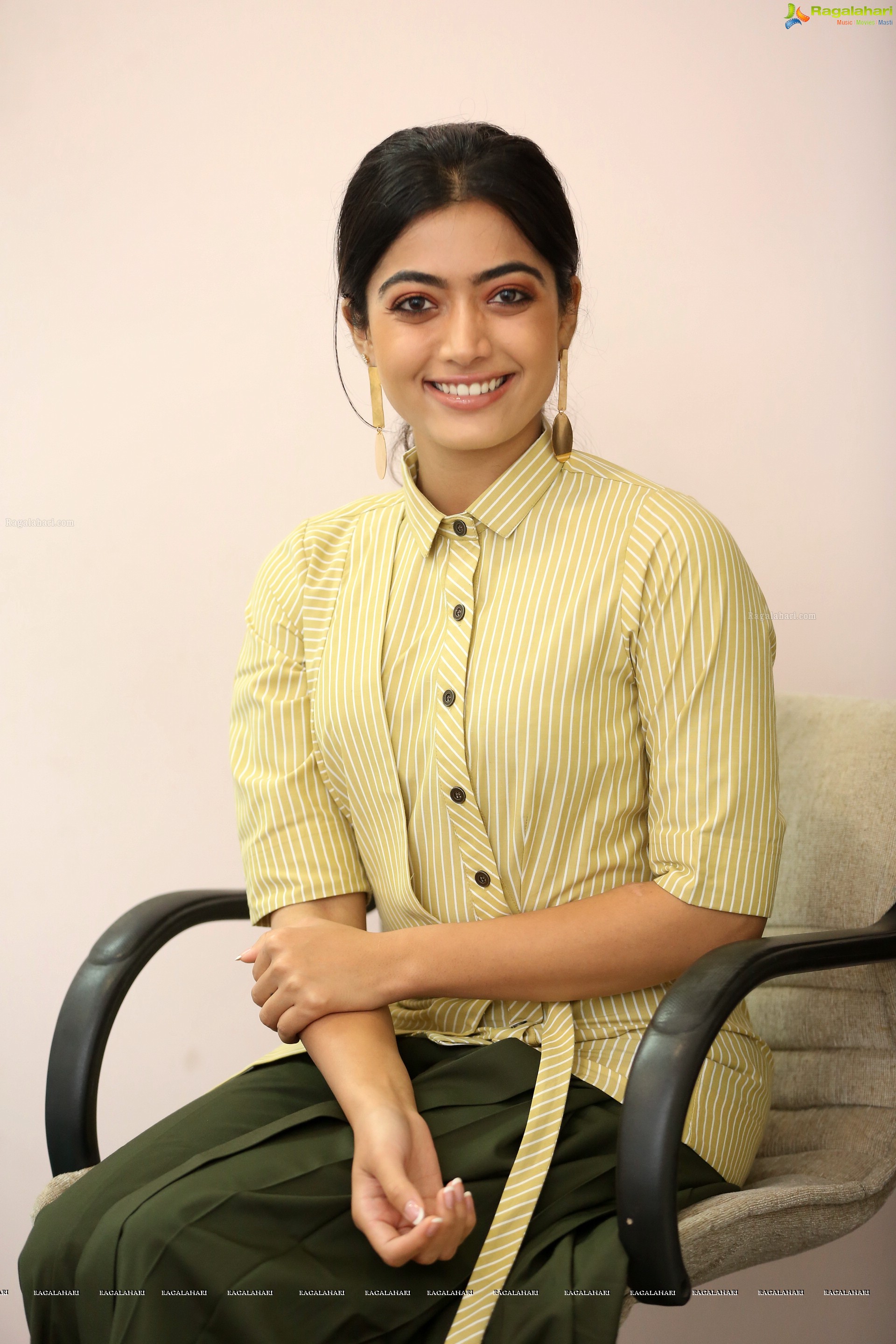 Rashmika Mandanna at Devadas Interview (High Definition Photos)