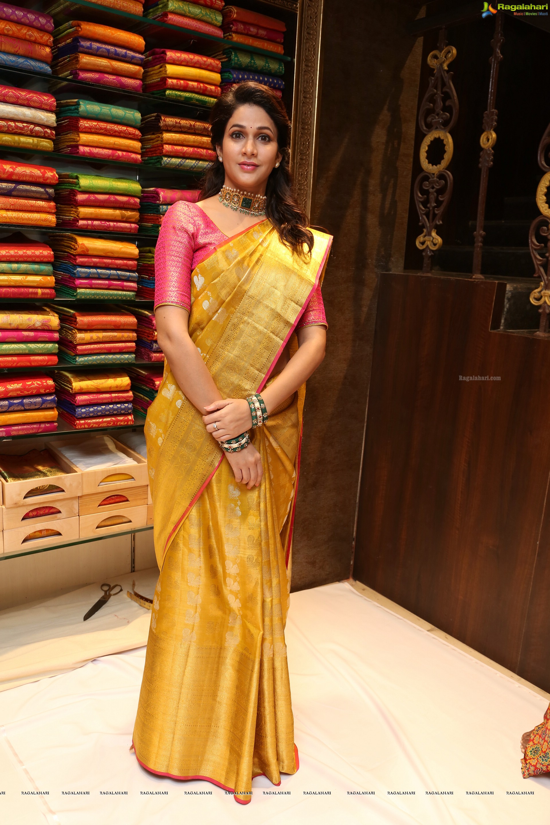Lavanya Tripathi - Kanchipuram Kamakshi Silks Launch at Woman's World - HD Gallery
