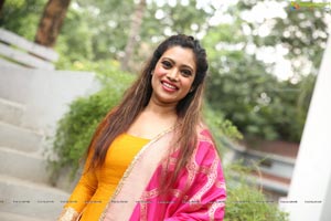 Madhavi Reddy