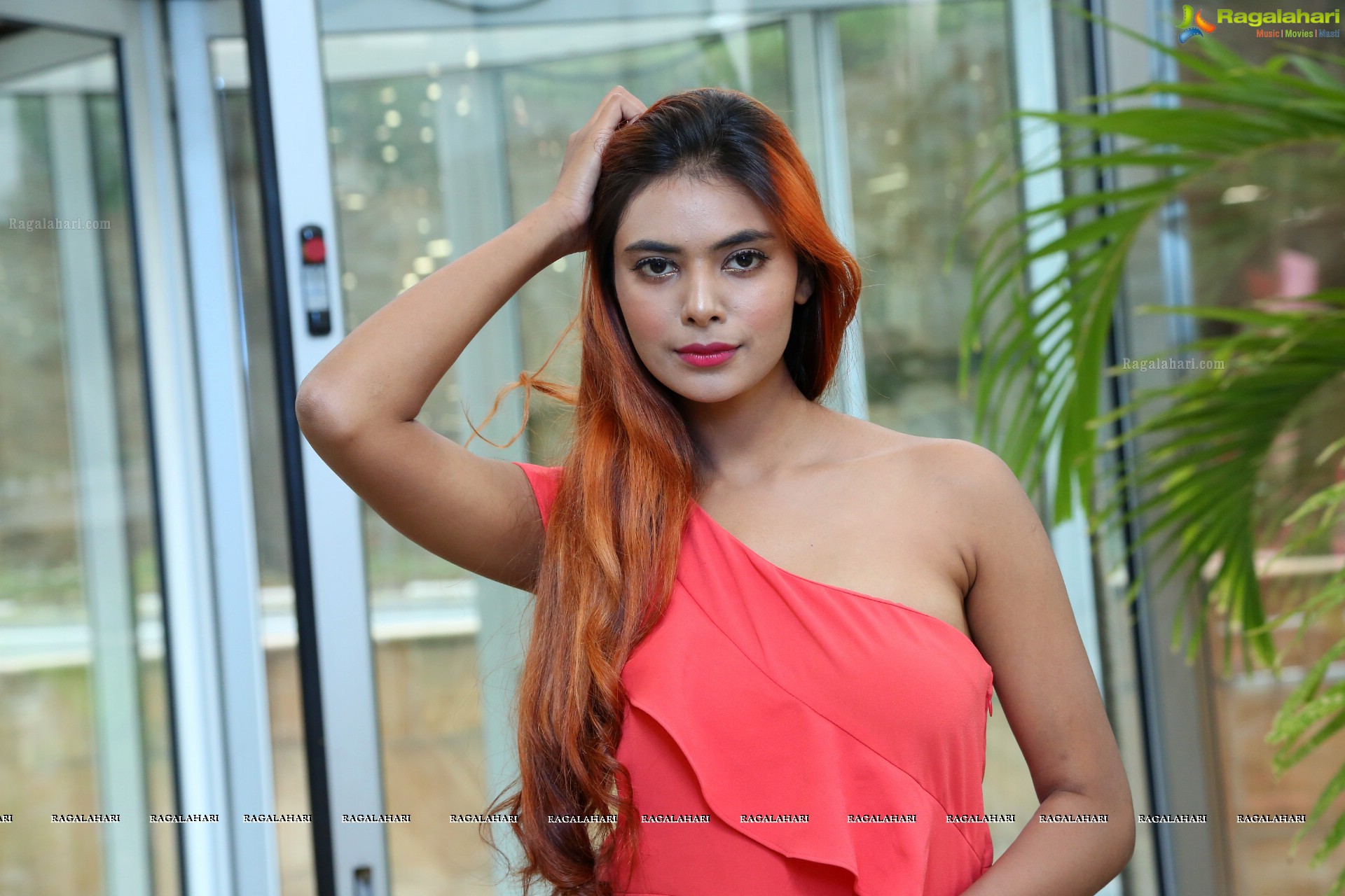 Neha Gupta at Grand Logo Unveiling of Hi-Life Luxury Lifestyle Exhibition (High Definition Photos)