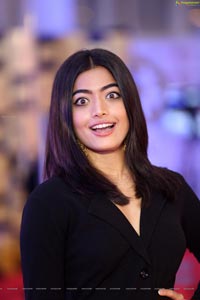 Heroine Rashmika Mandanna