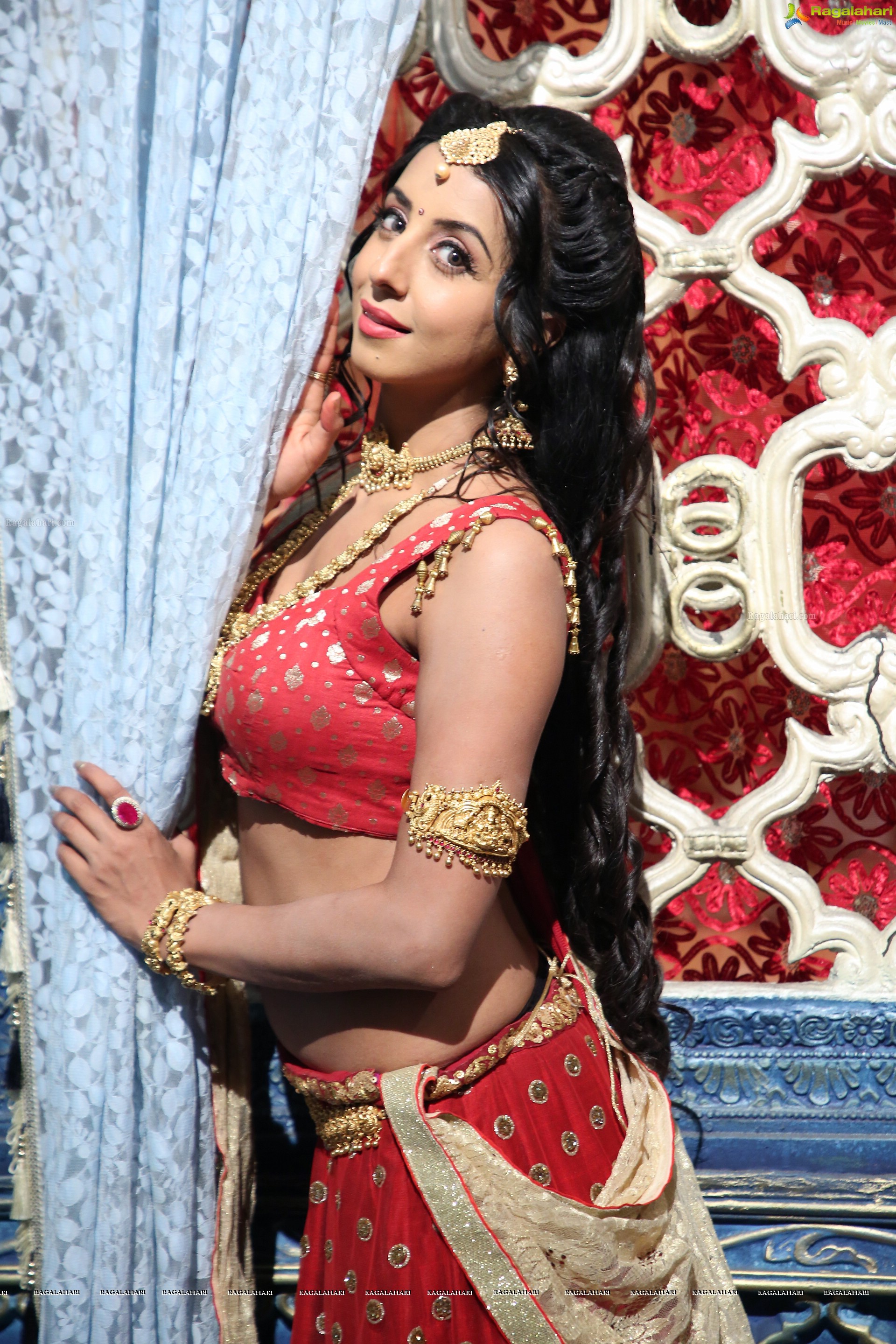 Sanjjanaa Galrani on The Sets of Swarna Khadgam (HD Photos)