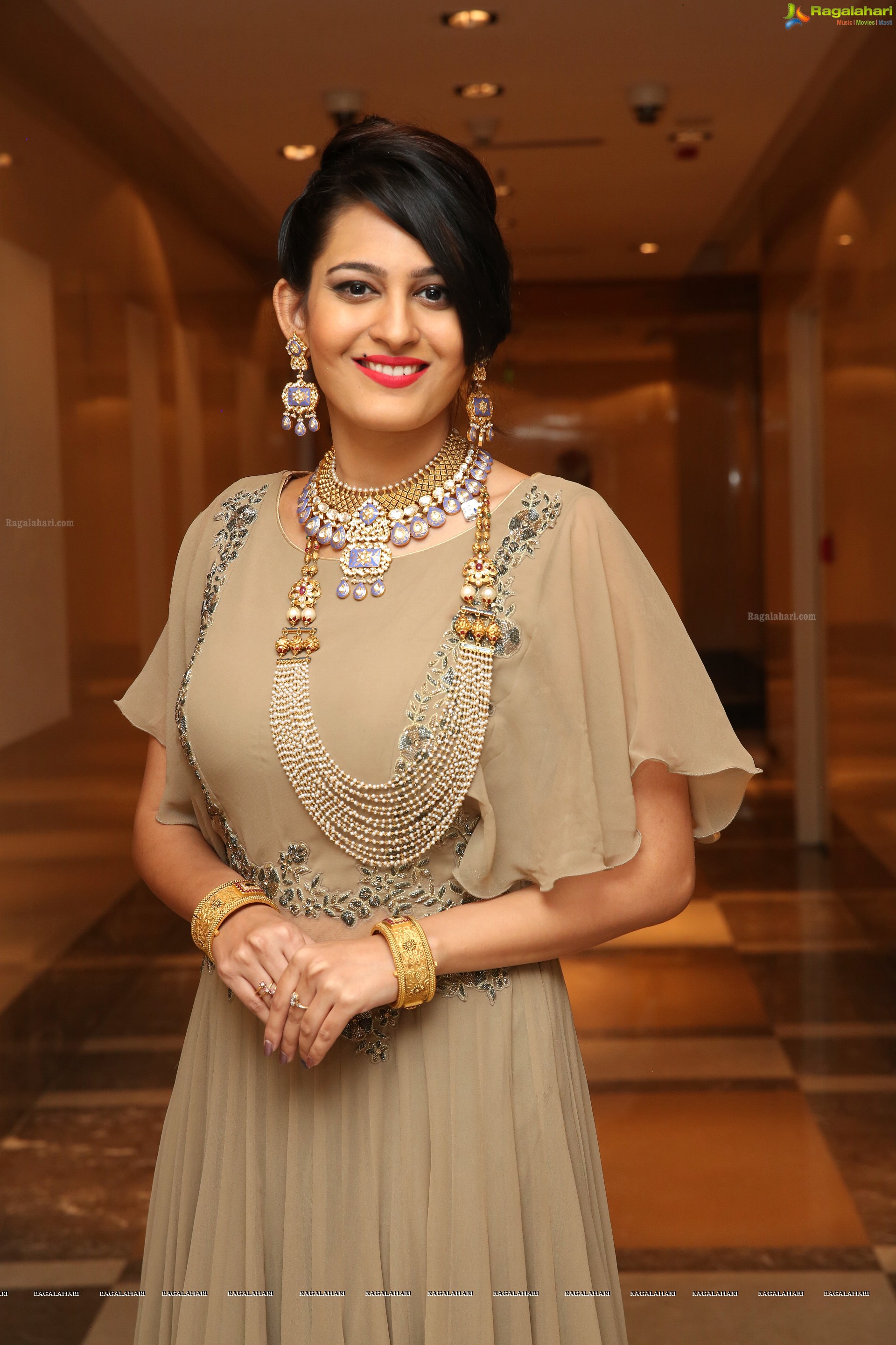 Swetha Jadhav at JITO Lifestyle and Jewellery Expo Curtain Raiser (High Definition Photos)