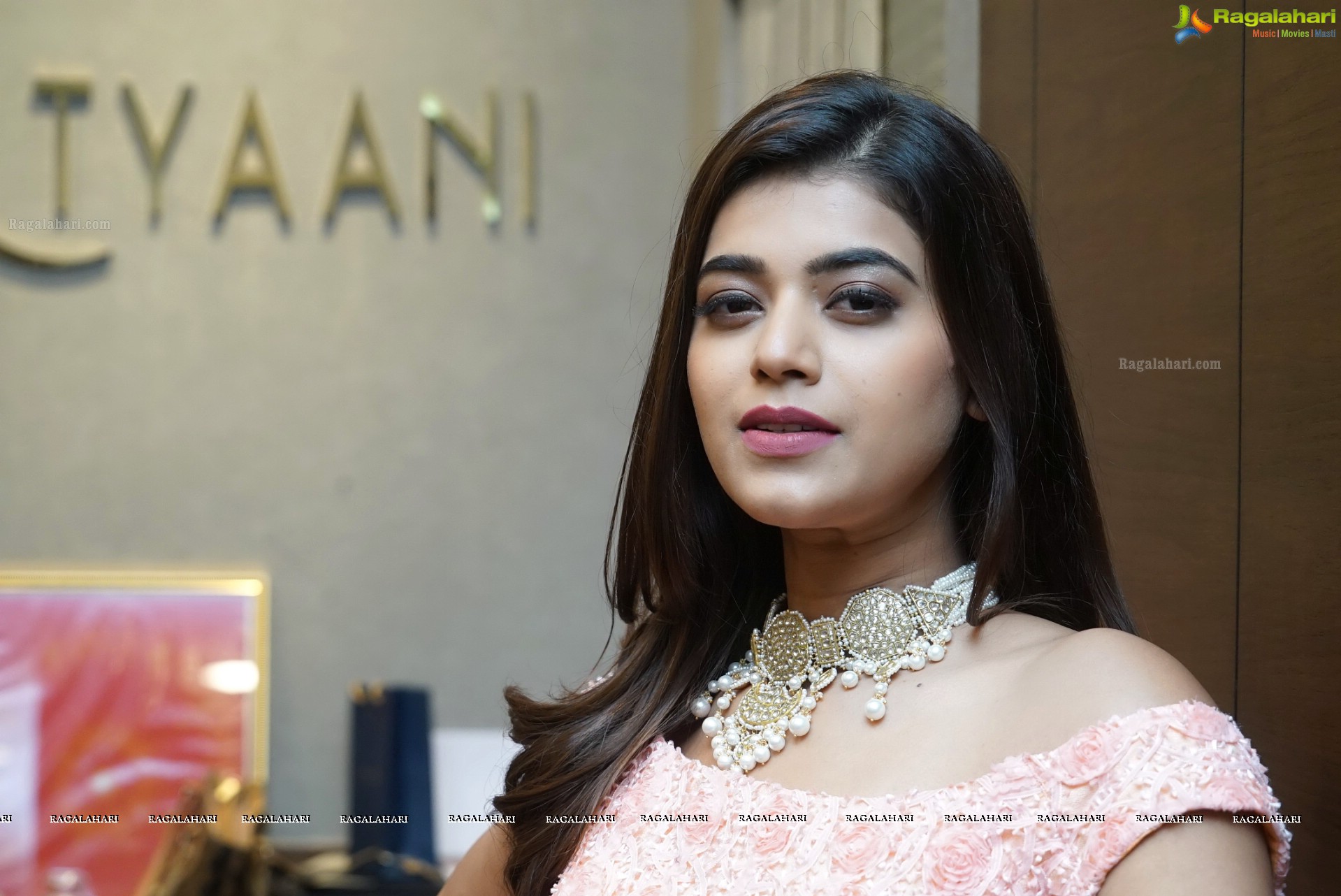 Yamini Bhaskar at Pre-Wedding Collection Launch at Tyaani Fine Jewellery (High Definition Photos)