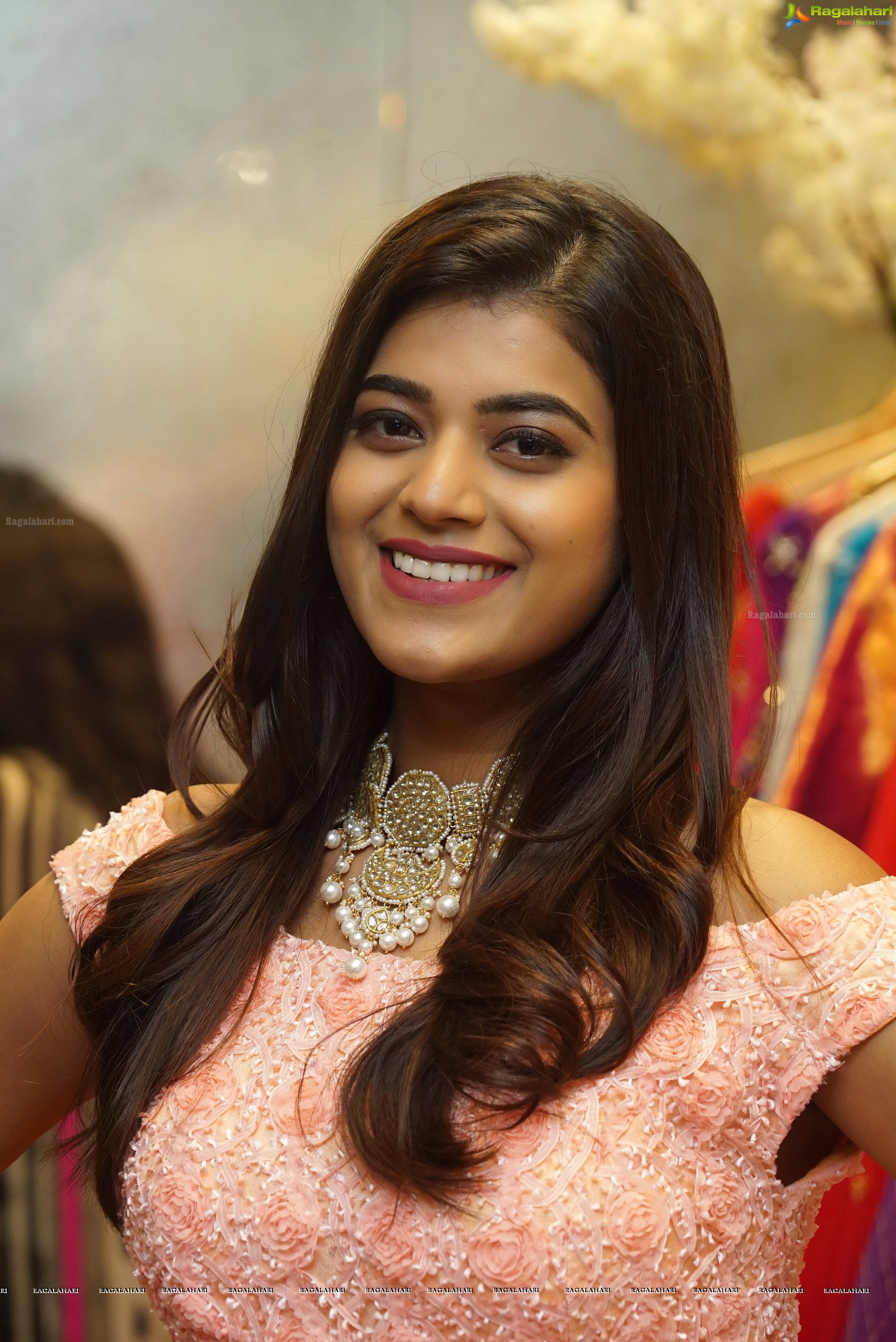 Yamini Bhaskar at Pre-Wedding Collection Launch at Tyaani Fine Jewellery (High Definition Photos)