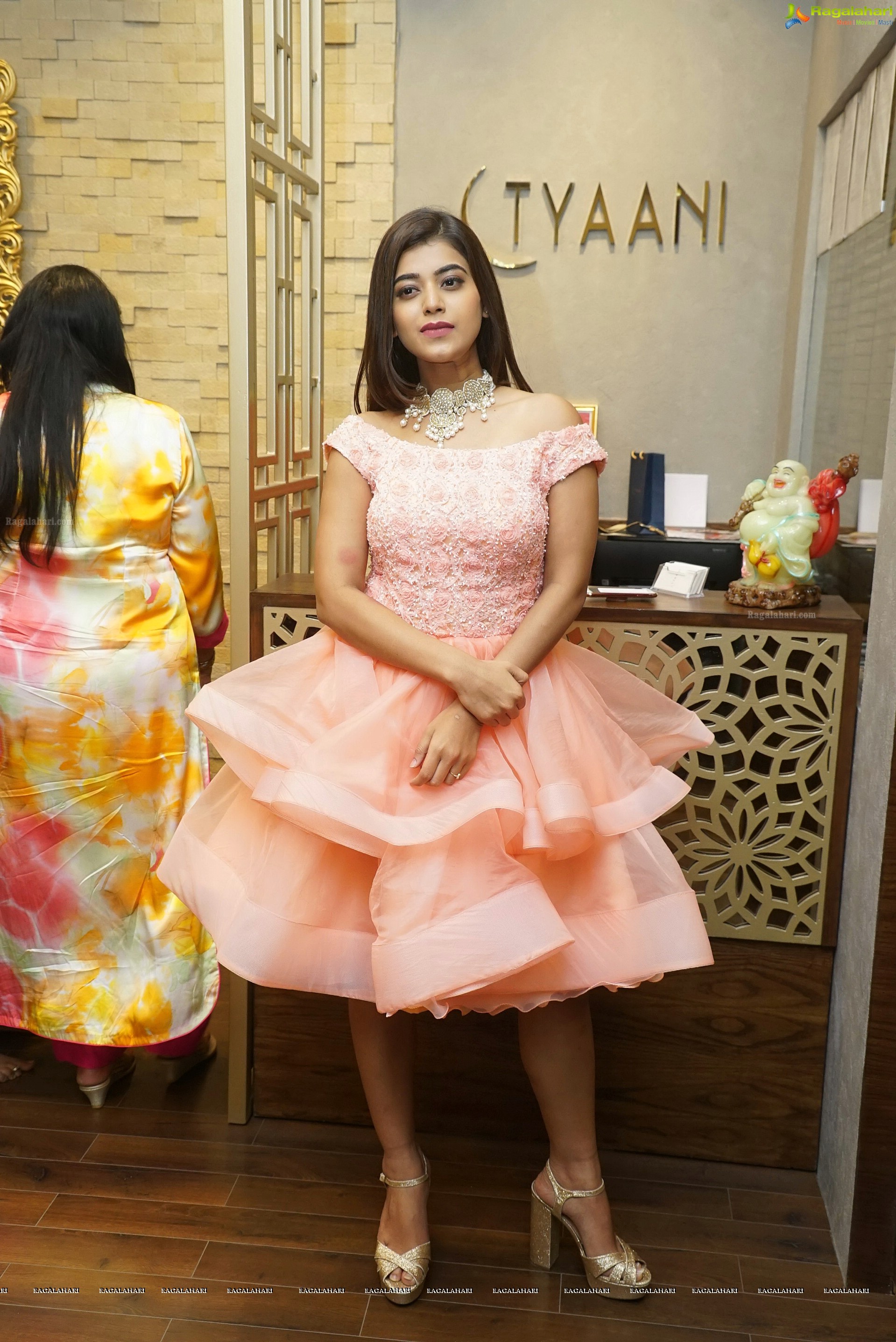 Yamini Bhaskar at Pre-Wedding Collection Launch at Tyaani Fine Jewellery (High Definition Photos)