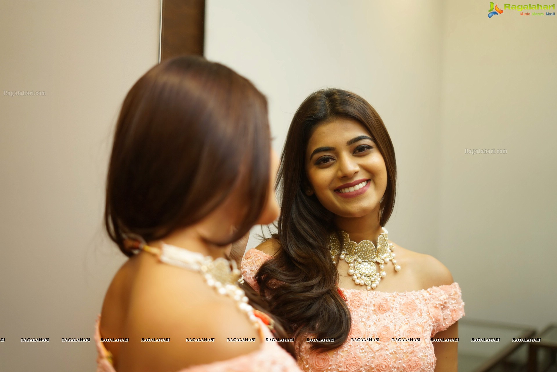 Yamini Bhaskar at Pre-Wedding Collection Launch at Tyaani Fine Jewellery (High Definition Photos)