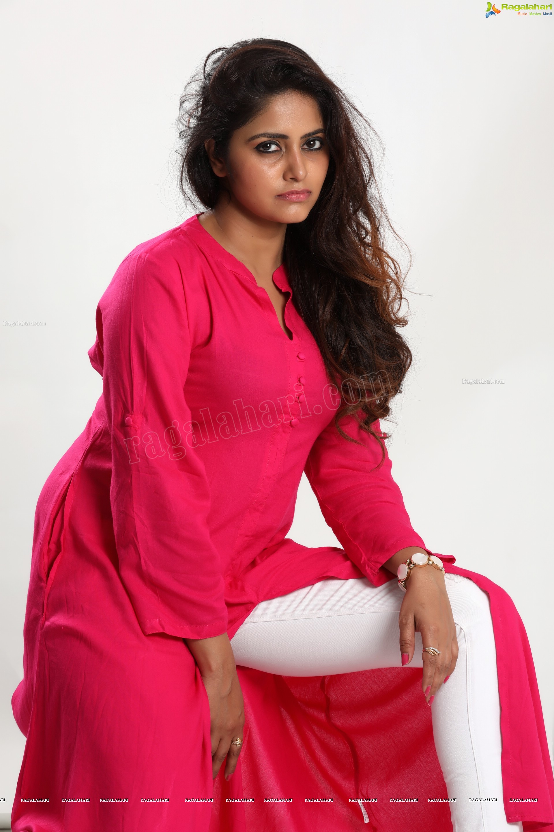 Pragya Nayan (Exclusive Photo Shoot) (High Definition Photos)