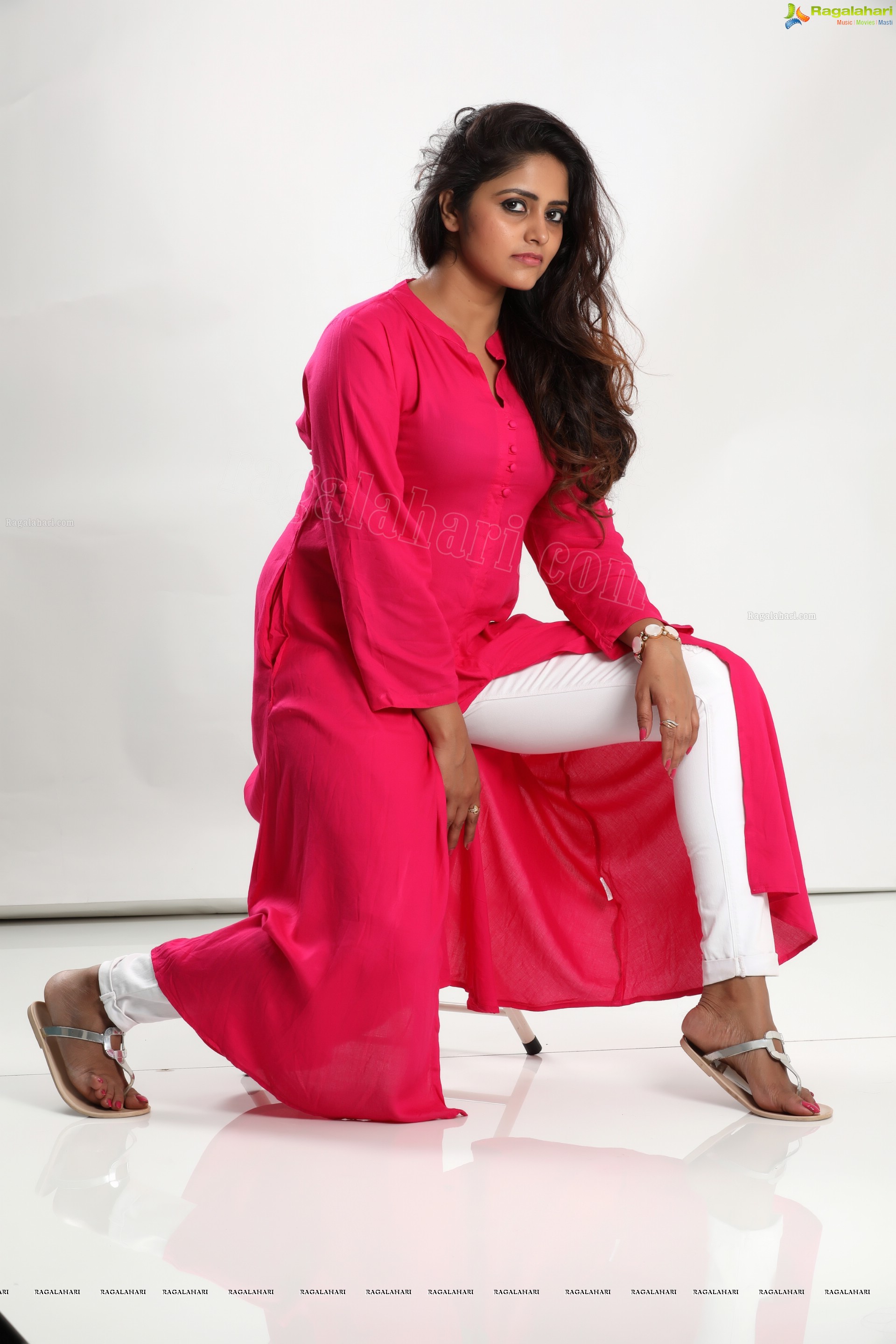 Pragya Nayan (Exclusive Photo Shoot) (High Definition Photos)