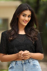 Pooja Jhaveri Indian Actress