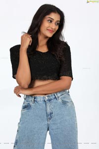 Pooja Jhaveri Indian Actress
