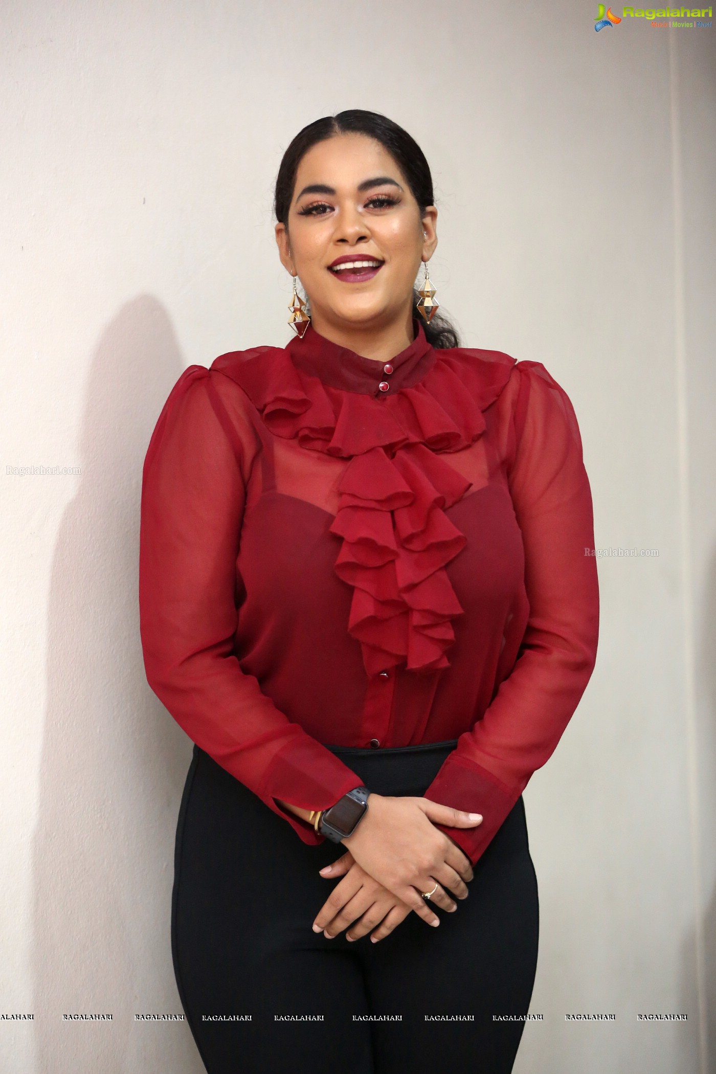 Mumait Khan at Kobbari Matta Teaser Launch (High Resolution Photos)