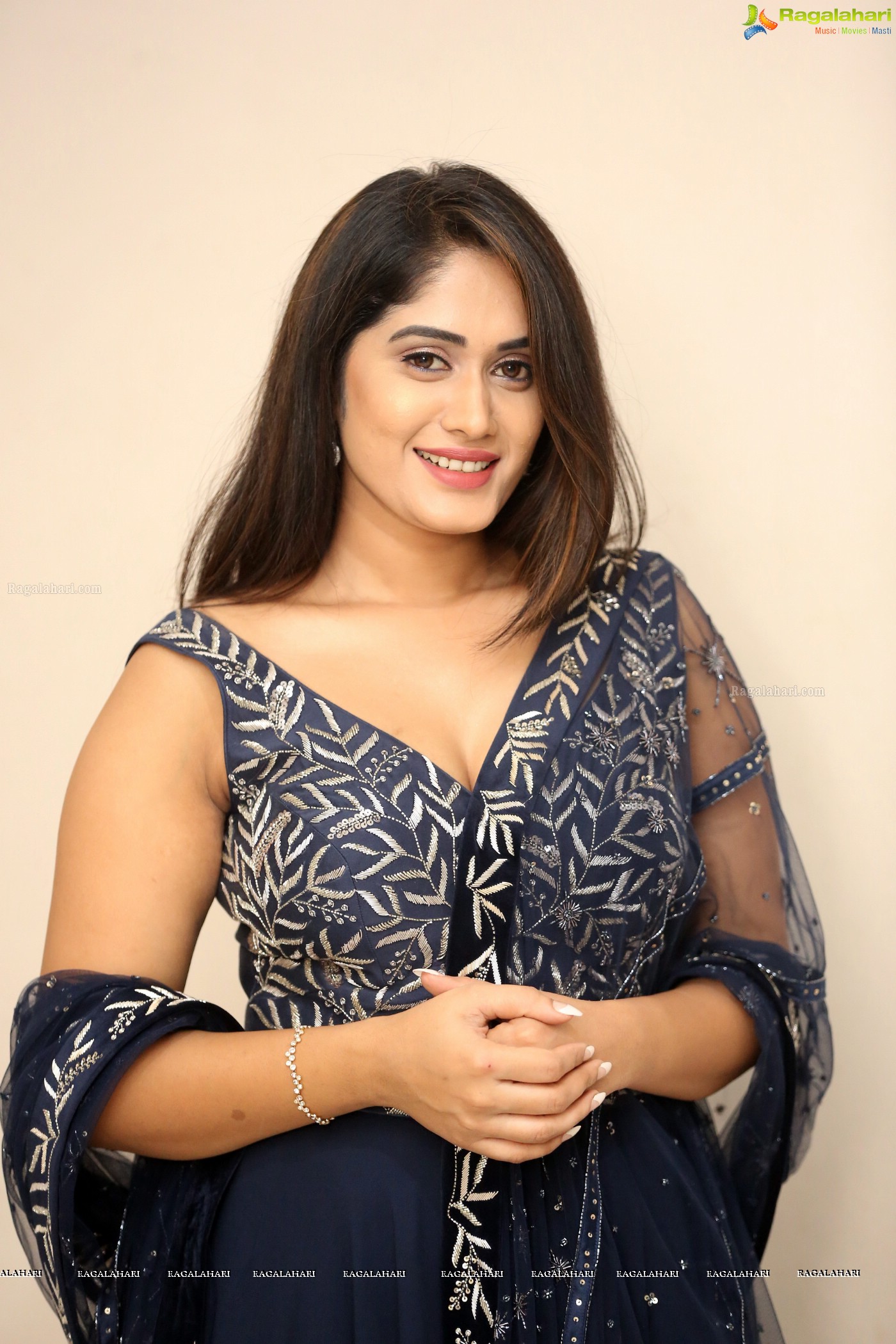 Sowmya Venugopal at Kobbari Matta Teaser Launch (High Resolution Photos)