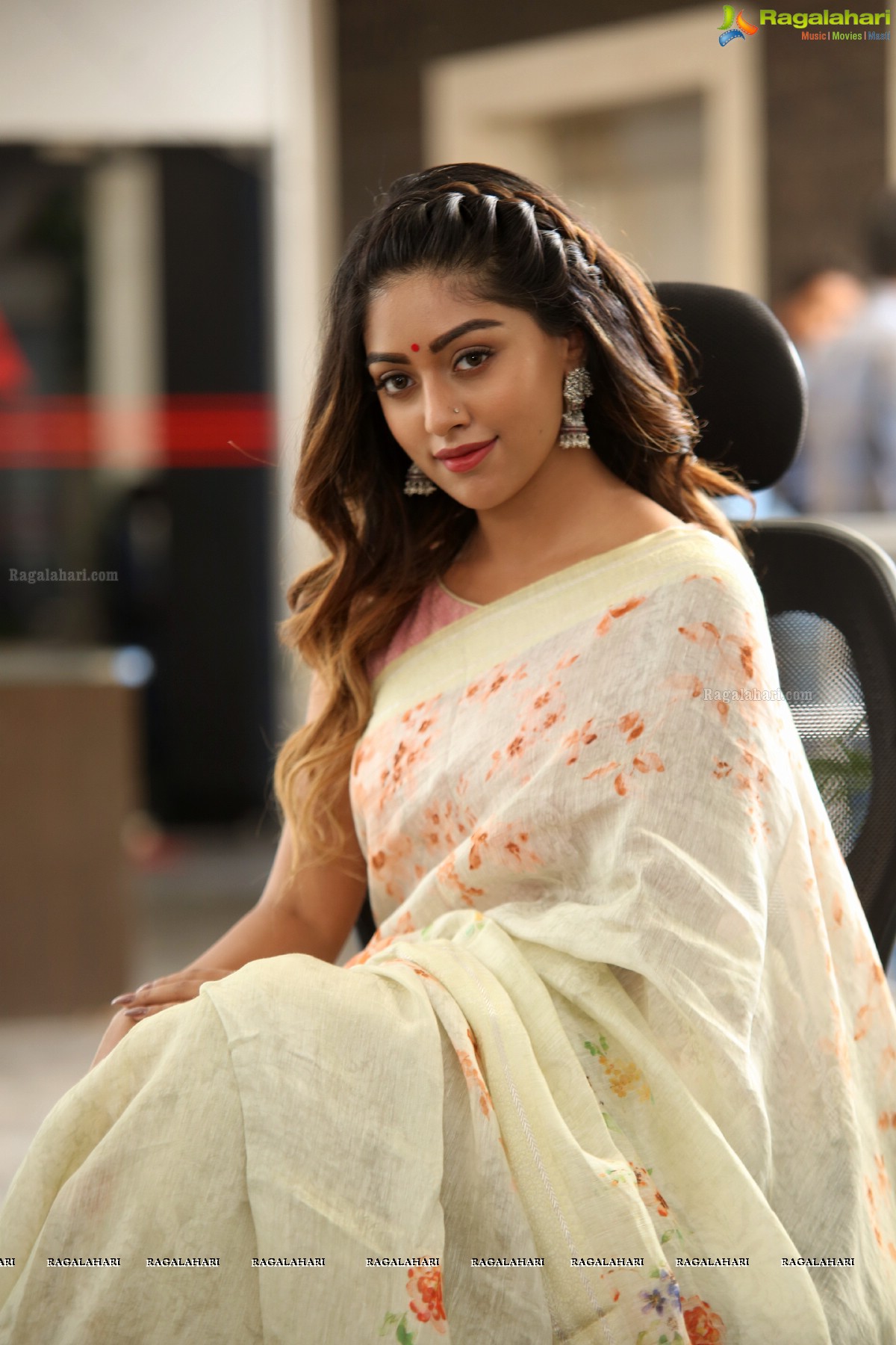 Anu Emmanuel at Shailaja Reddy Alludu Interview