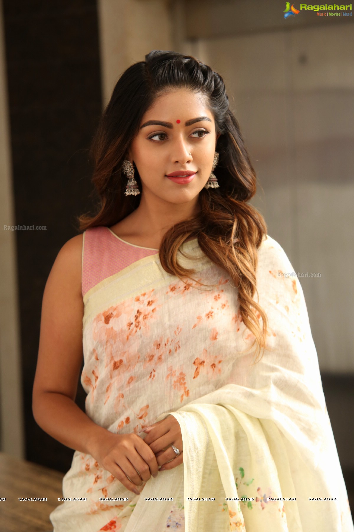 Anu Emmanuel at Shailaja Reddy Alludu Interview