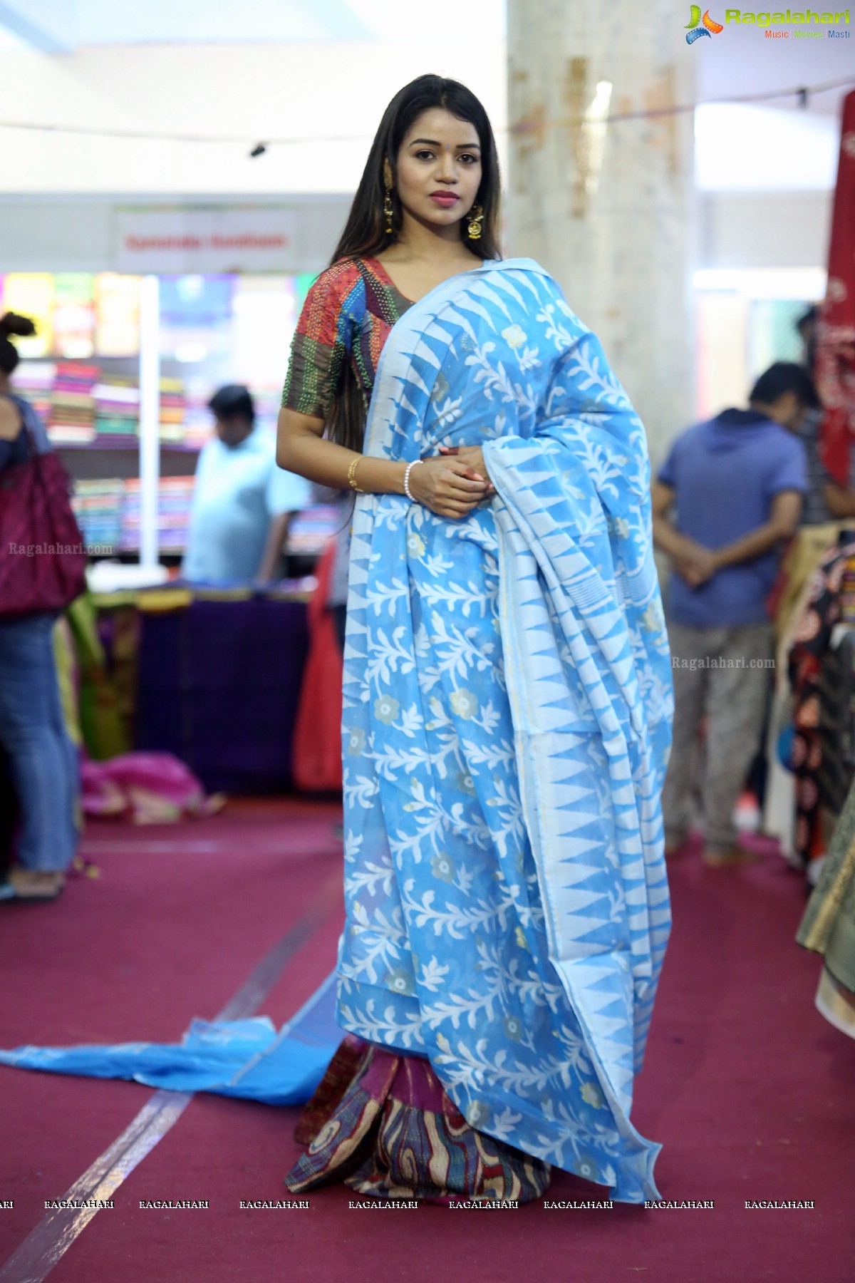 Bhavya Sri at National Silk Expo