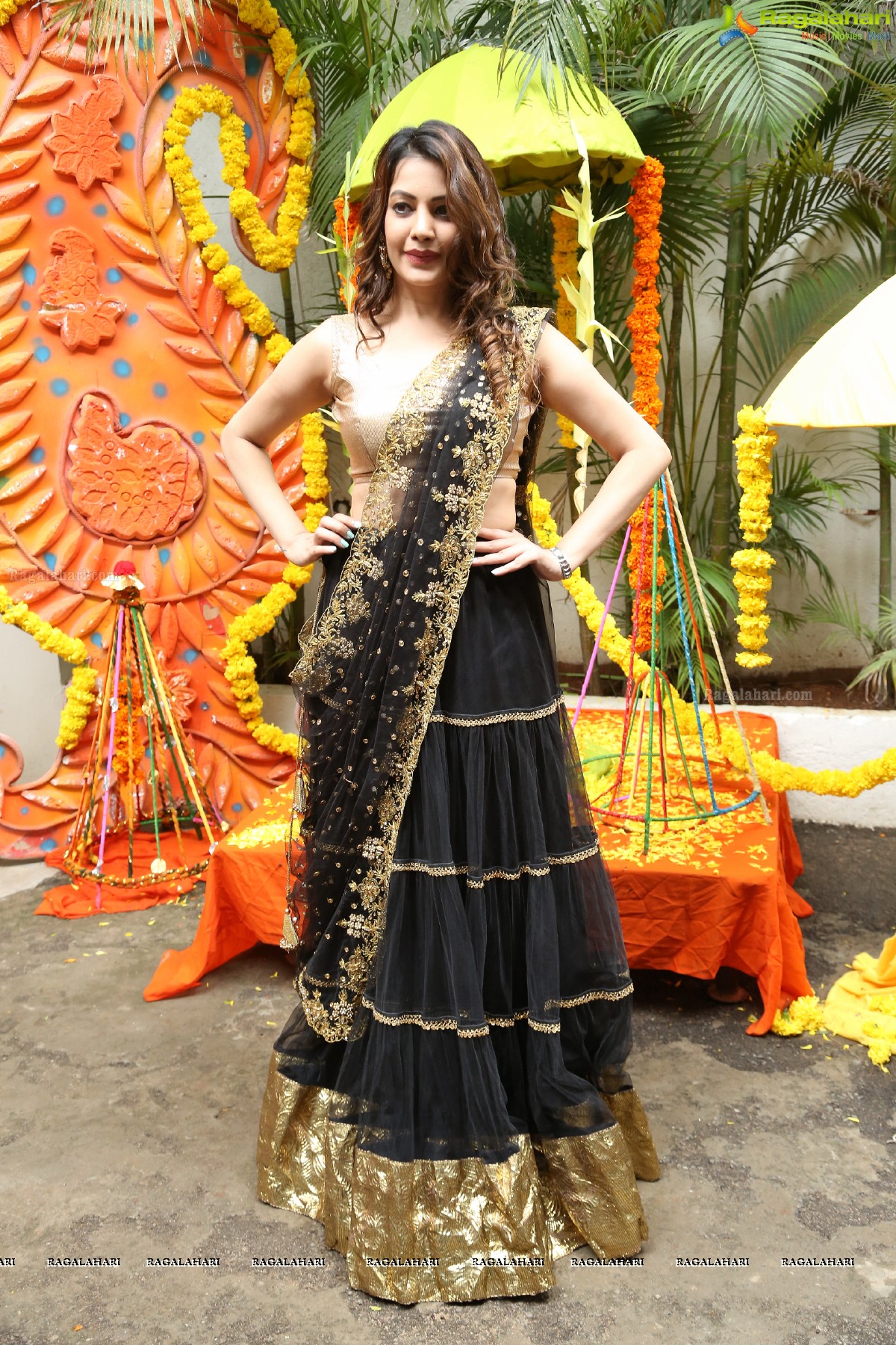 Diksha Panth at Desire Designer Exhibition