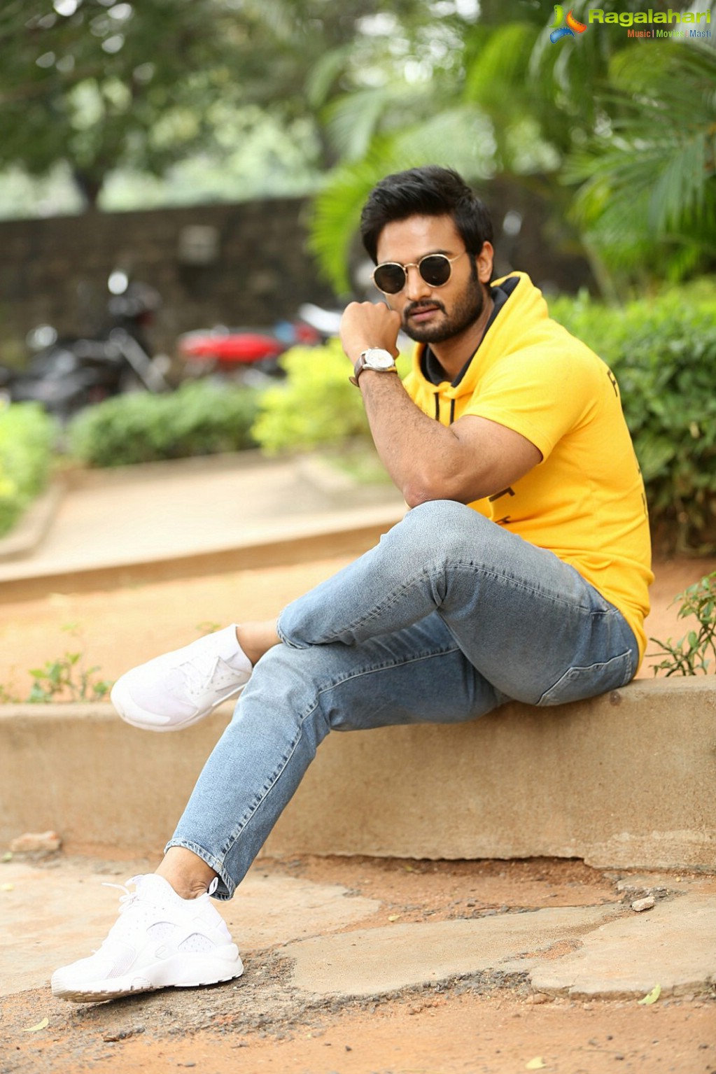 Sudheer Babu at Nannu Dochukundhuvate Interview