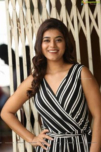 Yamini Bhaskar Heroine Photos