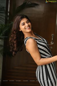 Yamini Bhaskar Heroine Photos