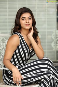 Yamini Bhaskar Heroine Photos