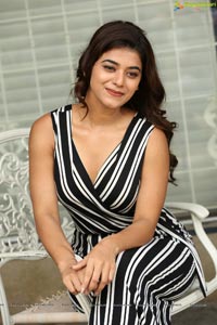 Yamini Bhaskar Heroine Photos