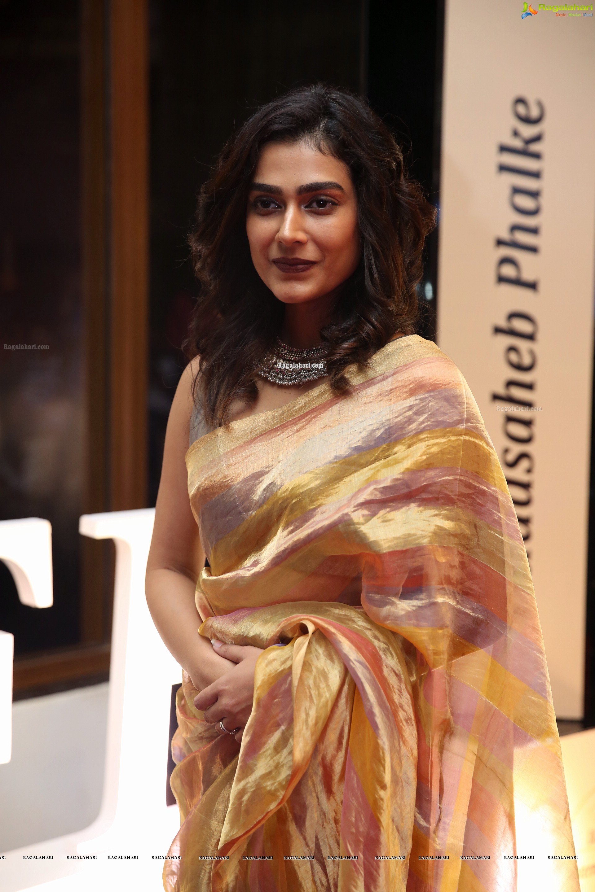 Aakanksha Singh @ Dadasaheb Phalke Awards South 2019 - HD Gallery