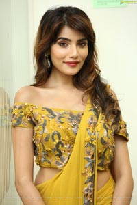 Aditi Hundia at Hi-Life Fashion Exhibition