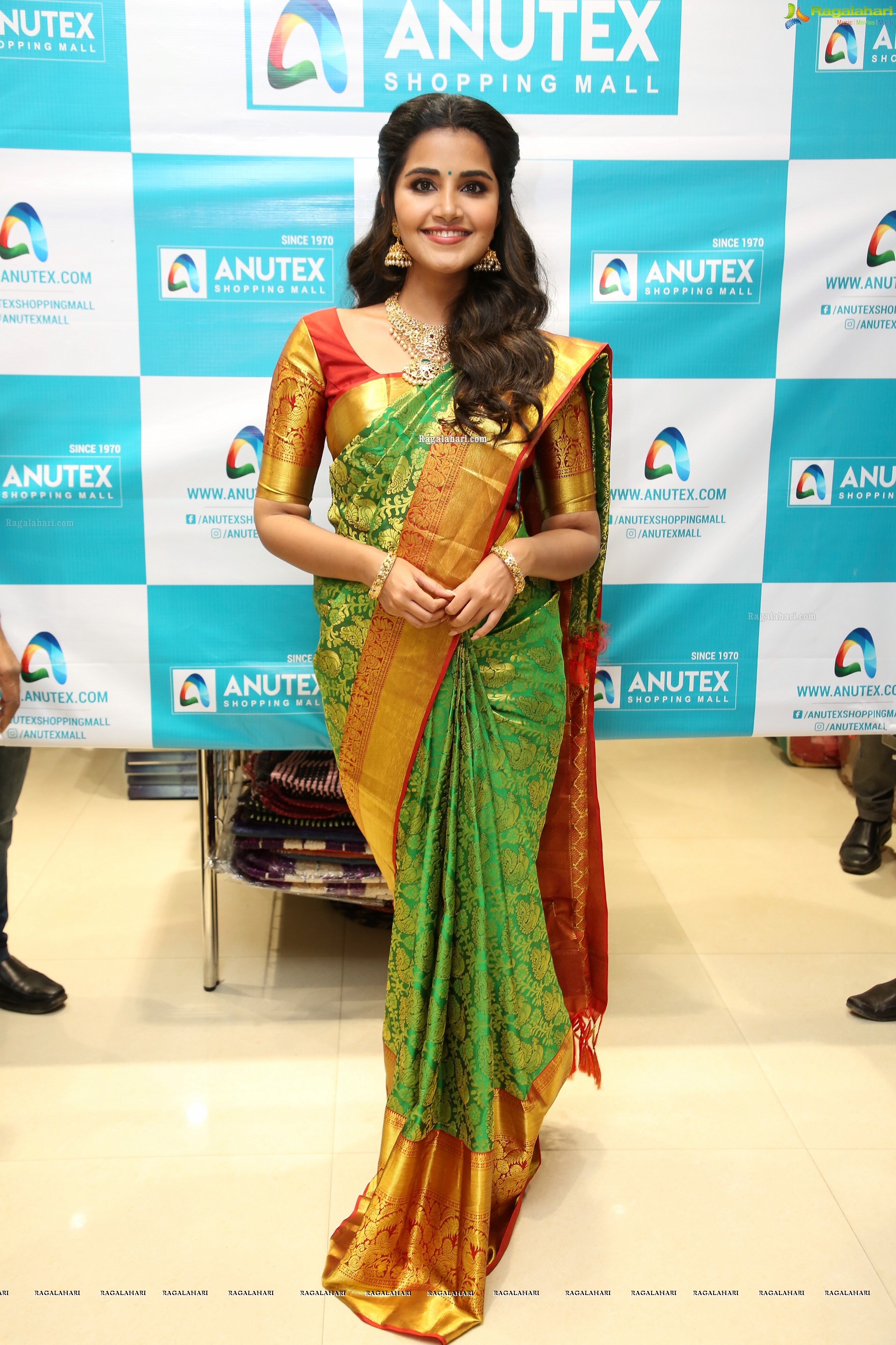 Anupama Parameswaran @ Anutex Shopping Mall 49th Anniversary Celebrations - HD Gallery