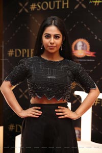 Avika Gor at Dadasaheb Phalke Awards South 2019