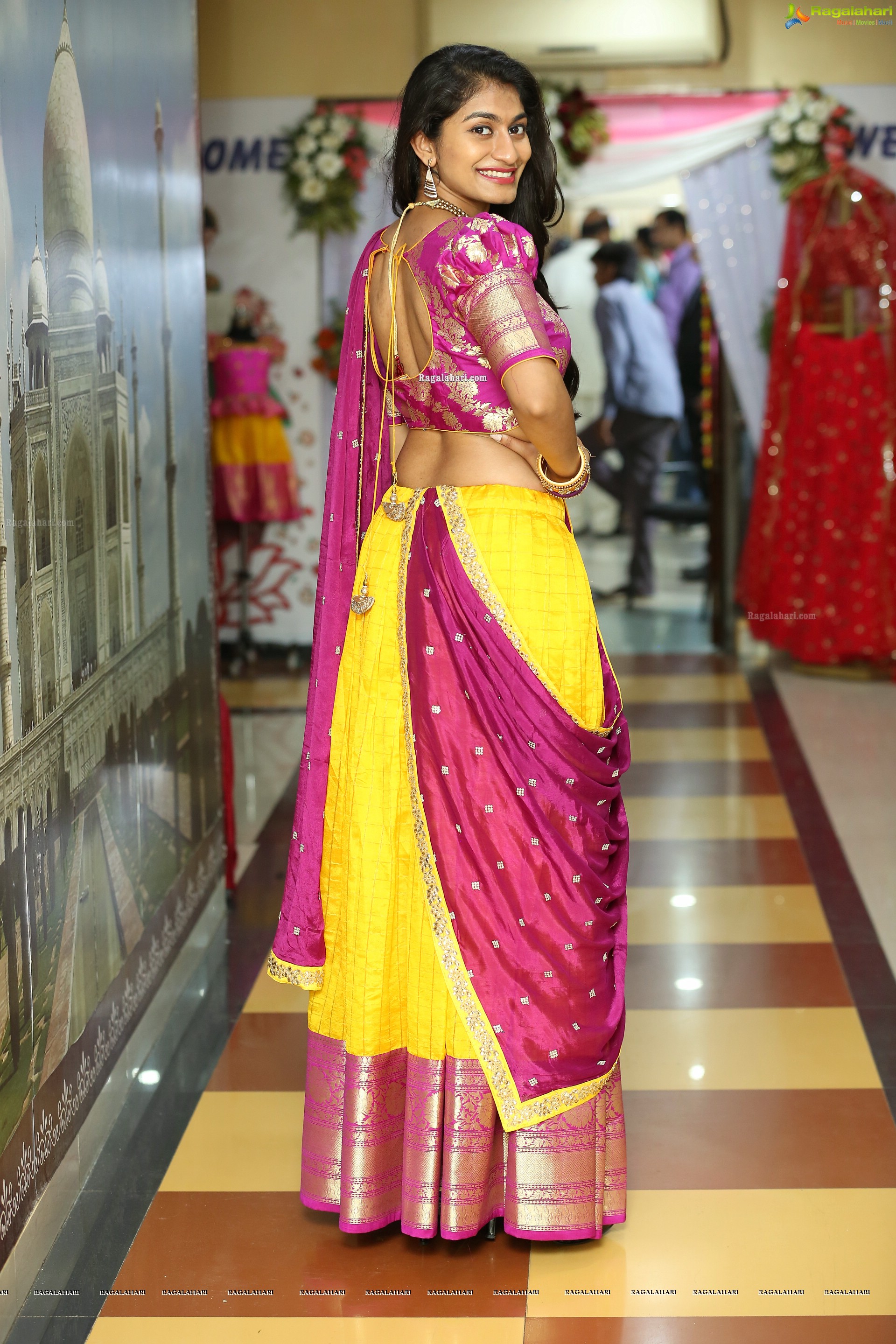 Bhavana Sirpa @ Suneetha Designer Boutique - HD Gallery