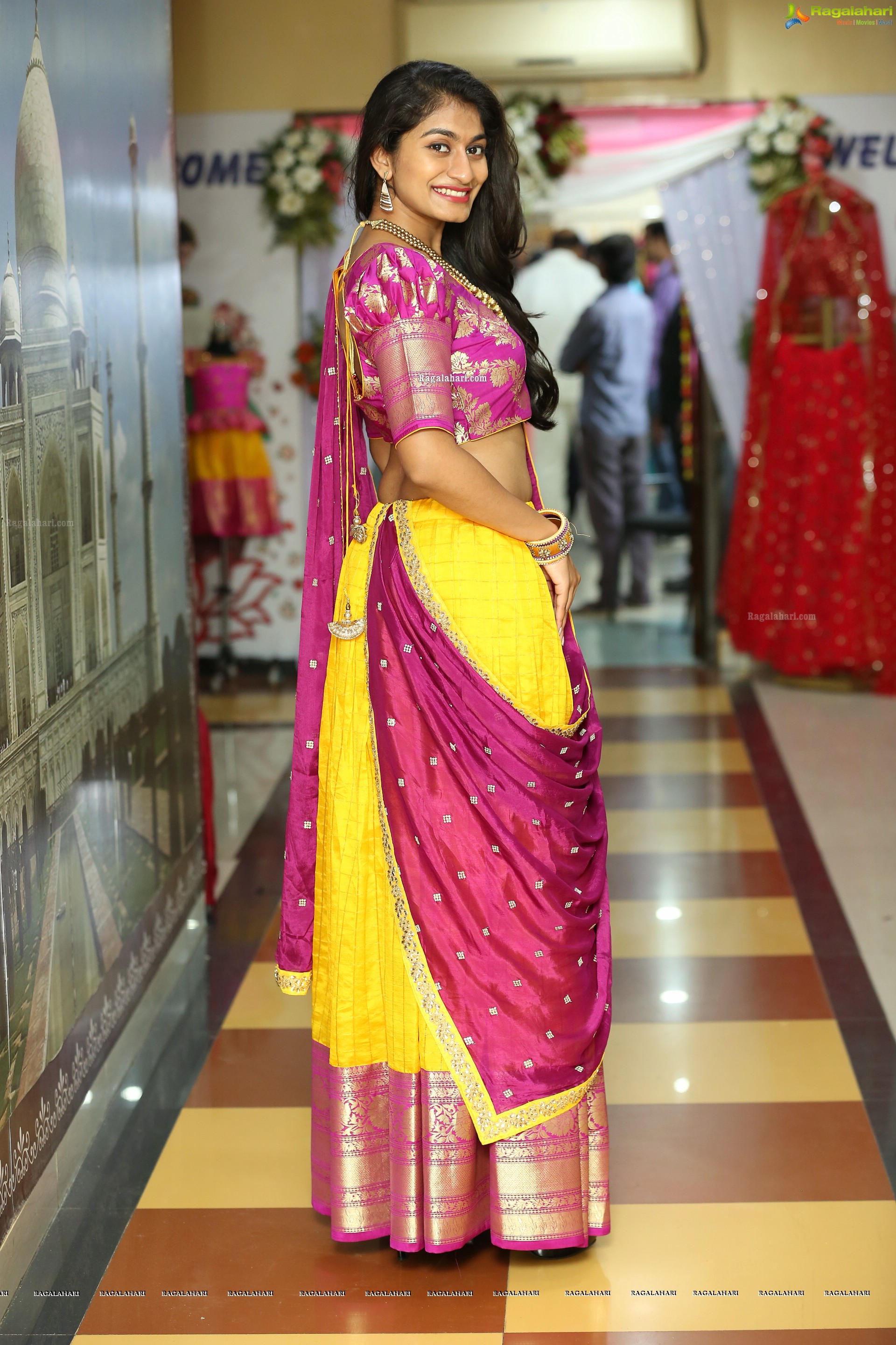 Bhavana Sirpa @ Suneetha Designer Boutique - HD Gallery