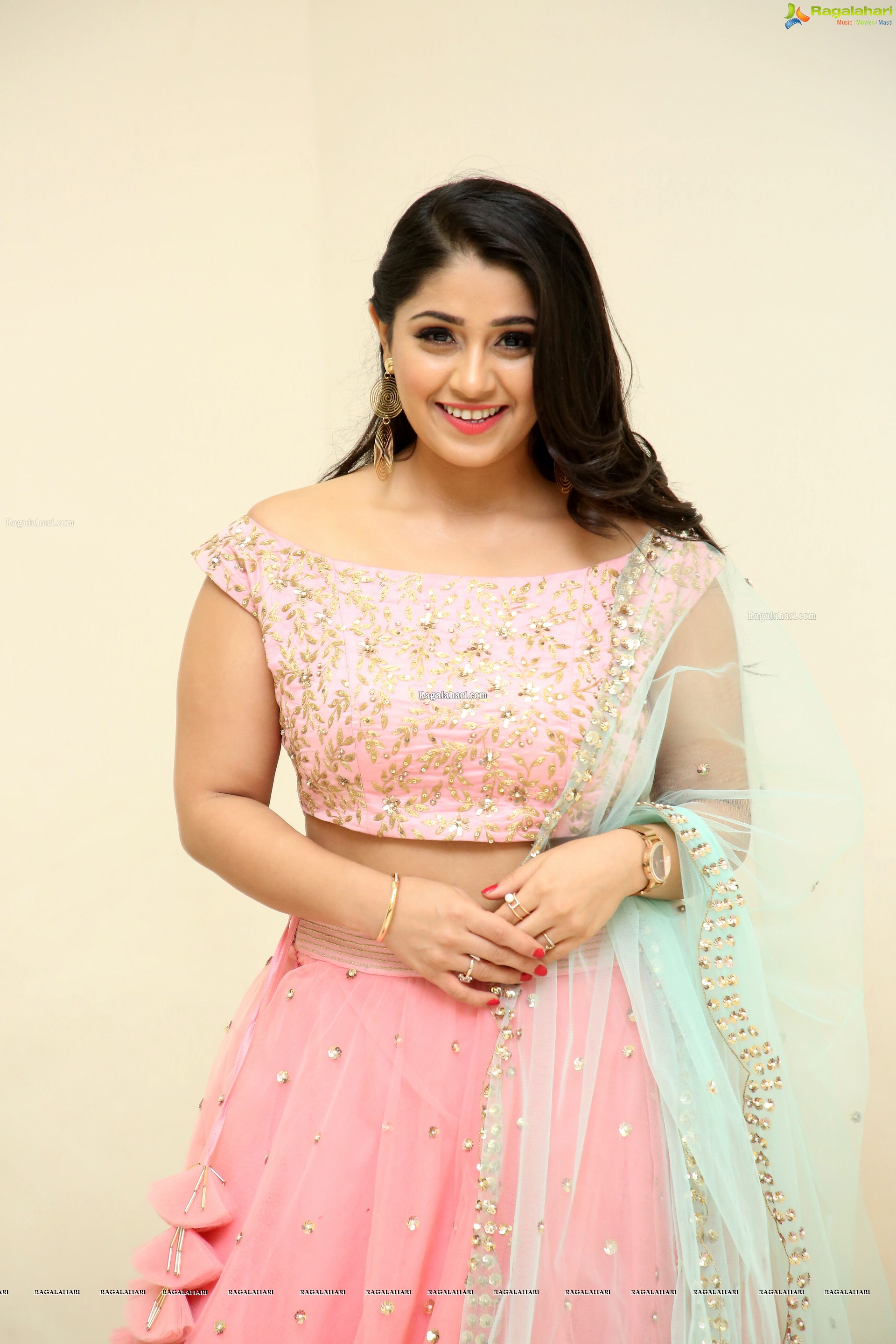 Chandni Bhagwanani @ VB Entertainments Venditera Awards 2018-2019 - HD Gallery