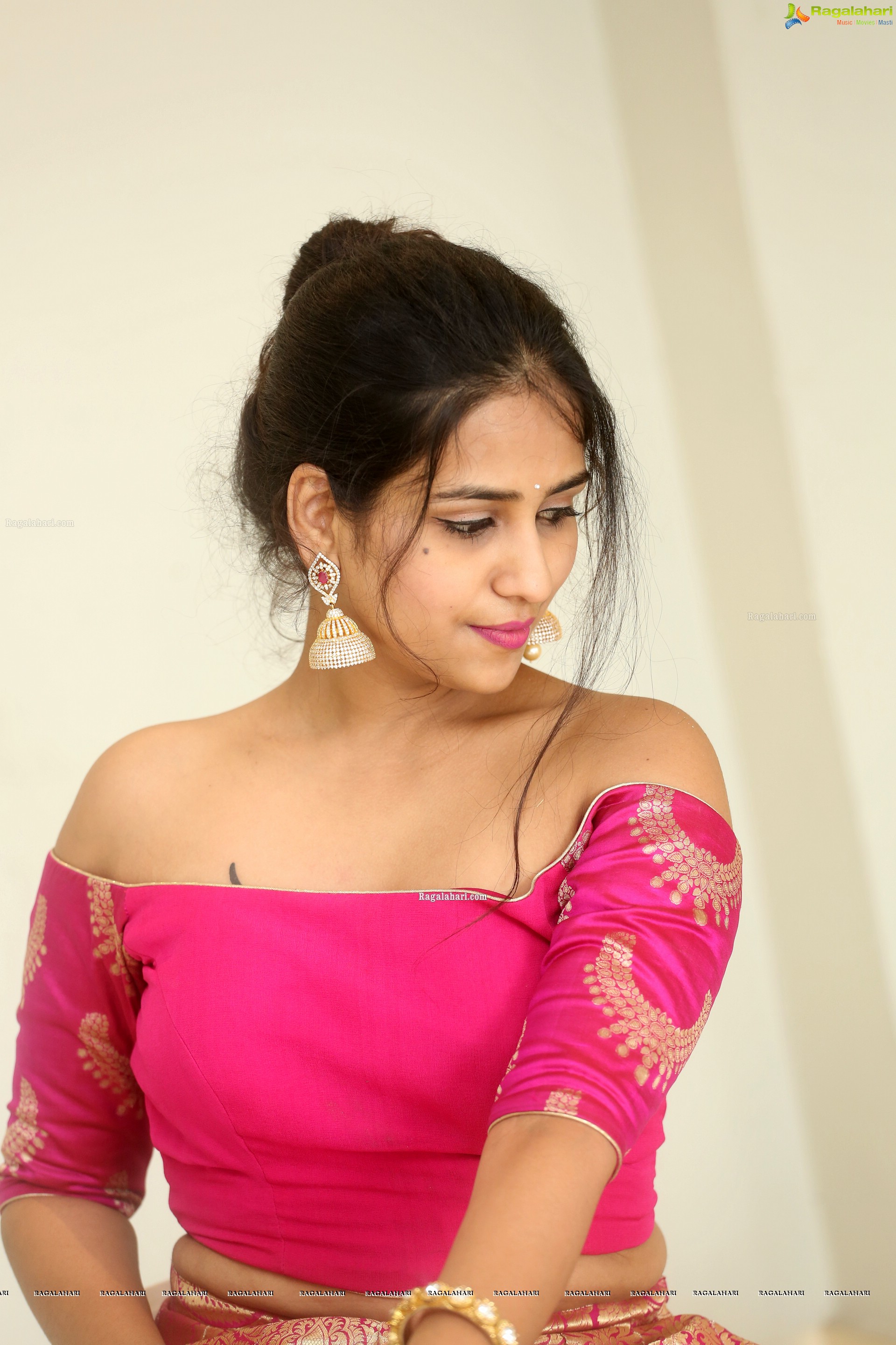 Deekshitha Parvathi @ Neekosam Movie Pre-Release Event - HD Gallery